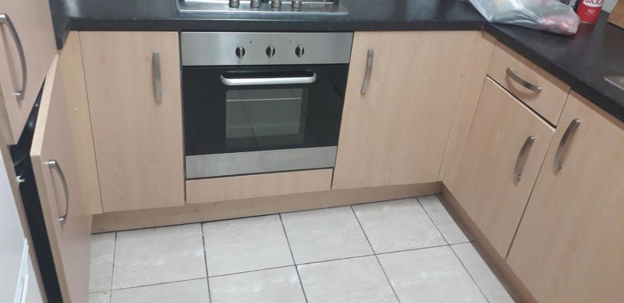 لندن 7, Cranehouse Brangbourne Road One Big Double Room Available On Reasonable Price, Shared Flat المظهر الخارجي الصورة