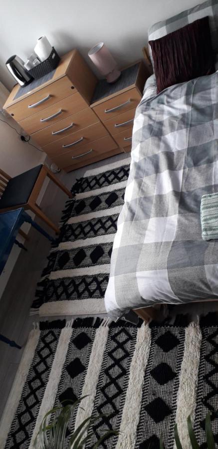 لندن 7, Cranehouse Brangbourne Road One Big Double Room Available On Reasonable Price, Shared Flat المظهر الخارجي الصورة